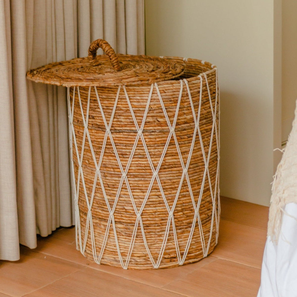 Brown banana fibre laundry basket with lid