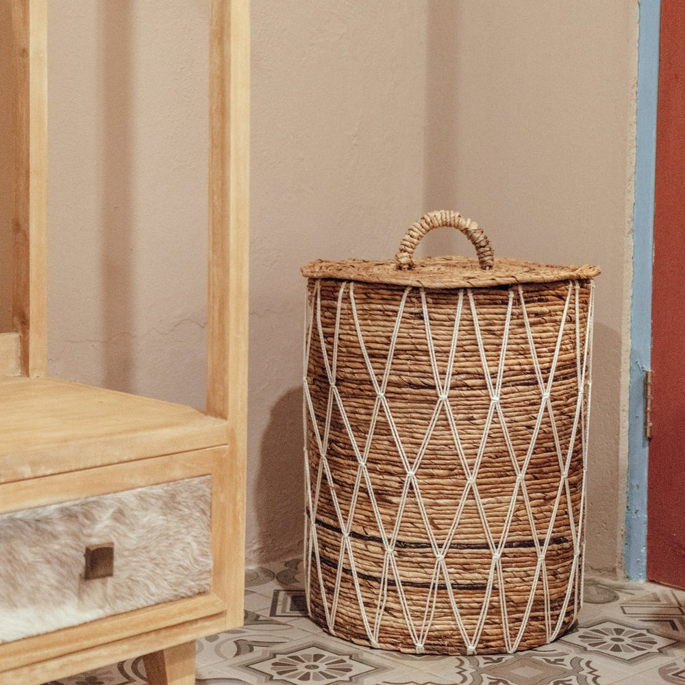 Brown banana fibre laundry basket with lid