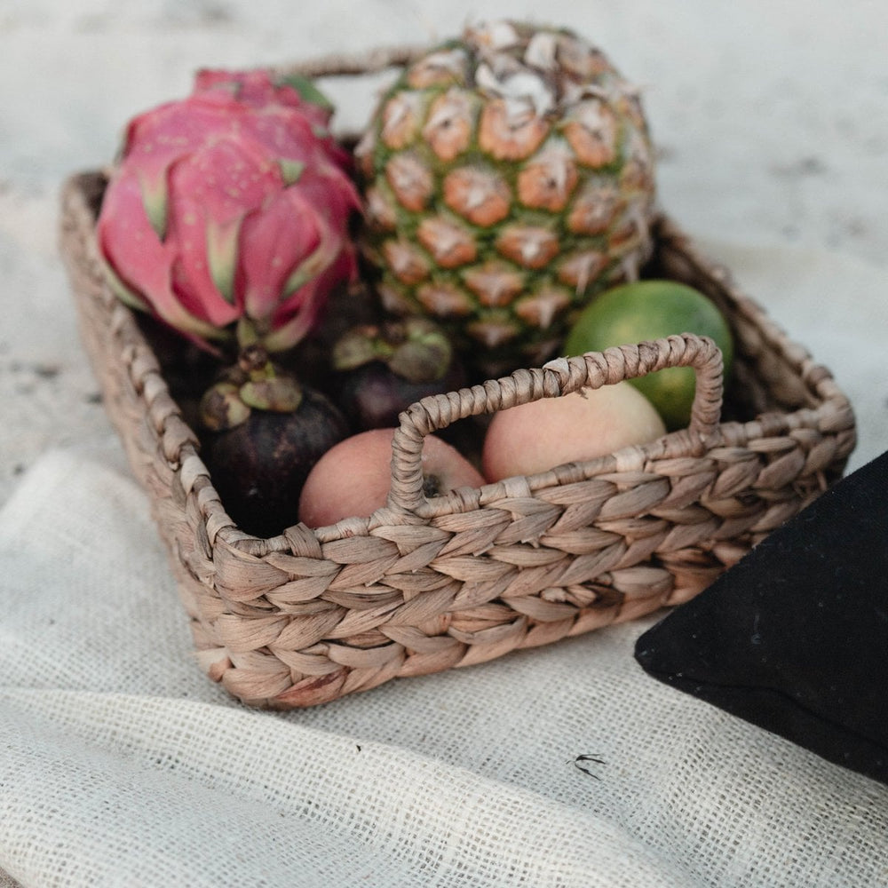 Brown water hyacinth tray with metal frame
