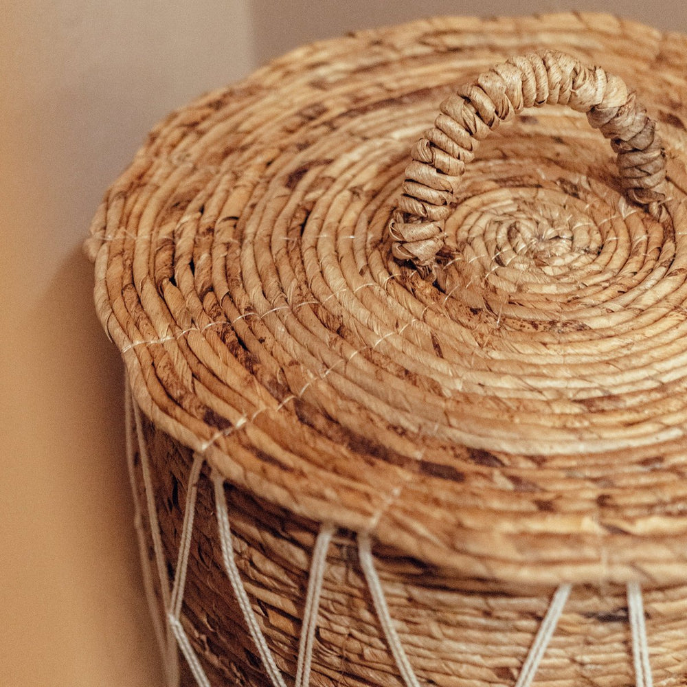 Brown banana fibre laundry basket with lid