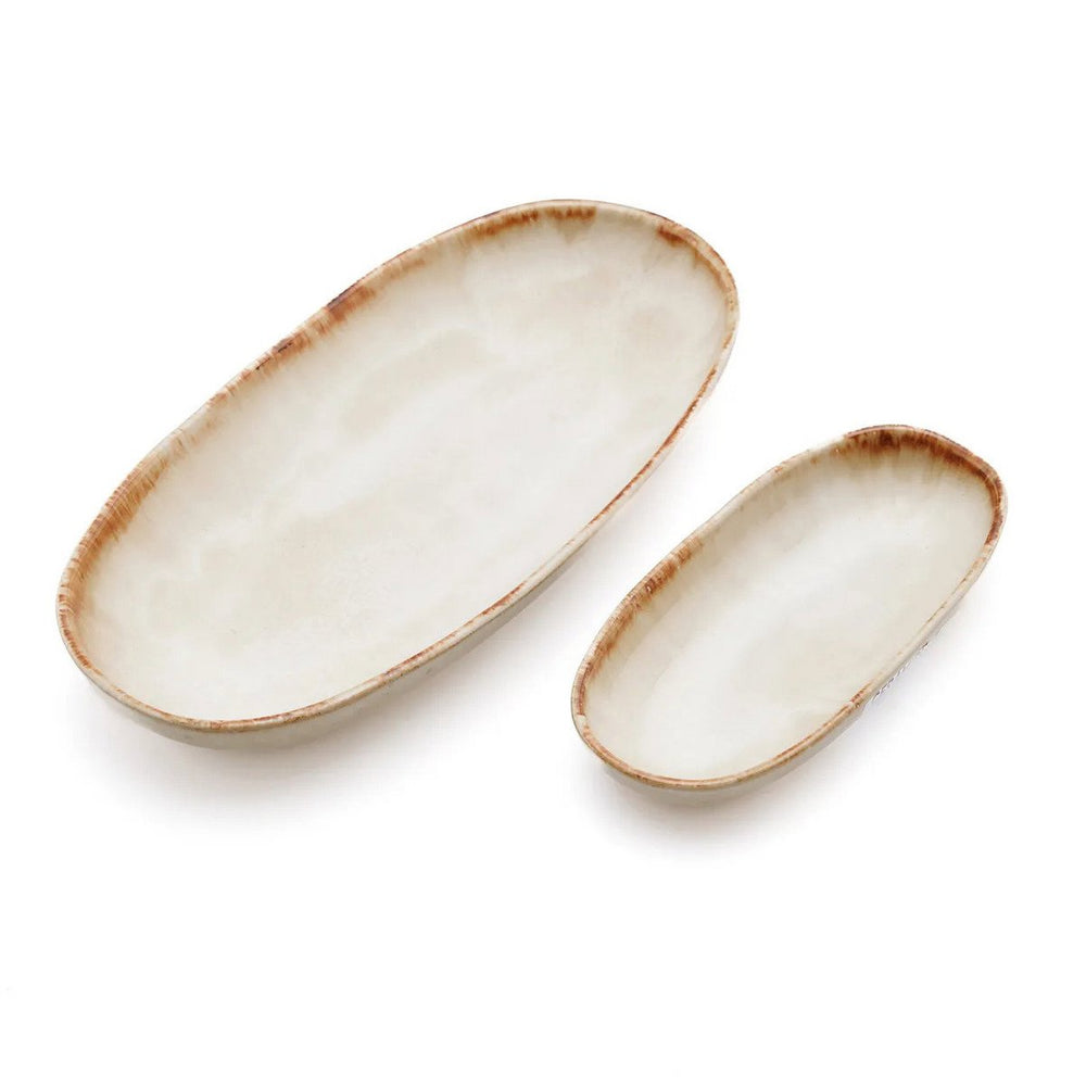 White stoneware oval plate with gold accent