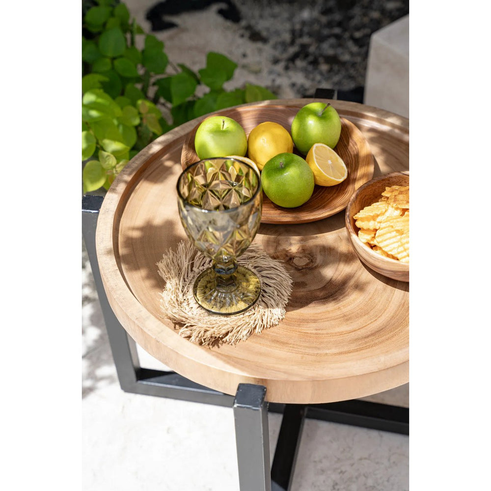 Natural raffia coaster with fringed edge