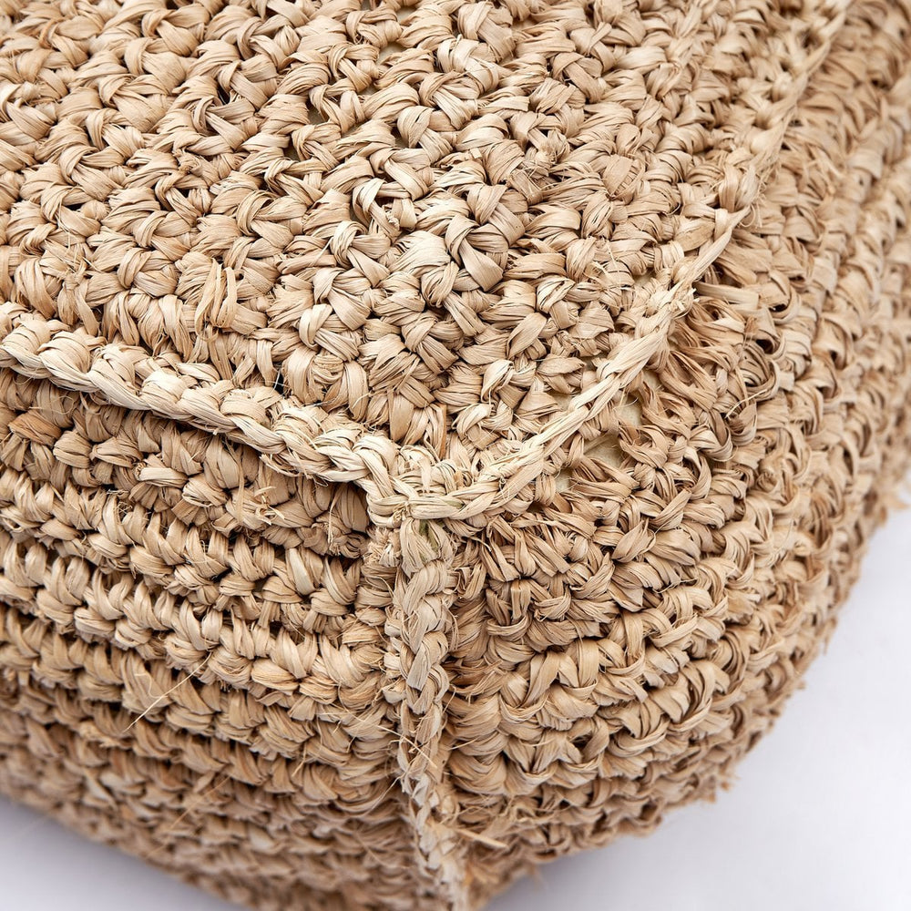 Beige woven raffia pouf