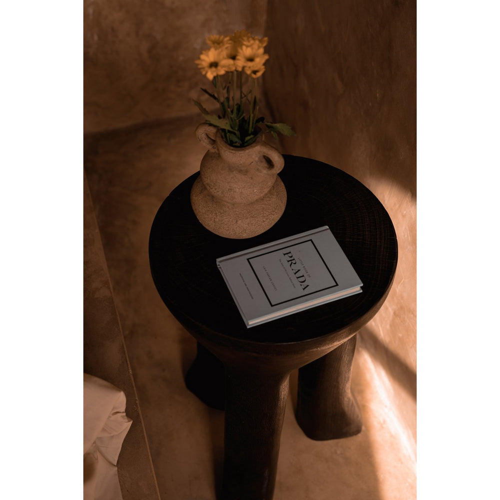 Beige terracotta vase with sand finish